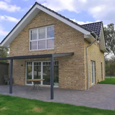 Strandhaus28 *